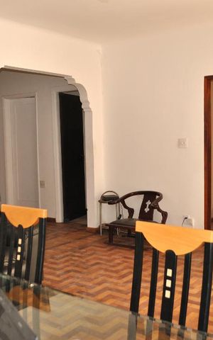 Casa à venda com 306m², 7 quartos e 5 vagasSala
