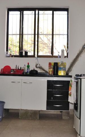 Casa à venda com 306m², 7 quartos e 5 vagasCozinha 1
