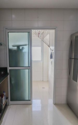 Apartamento à venda com 81m², 3 quartos e 2 vagas Apartamento à venda com 81m², 3 quartos e 2 vagasCozinha