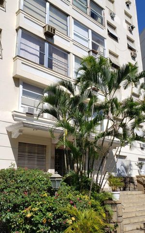 Apartamento à venda com 103m², 3 quartos e 1 vaga Apartamento à venda com 103m², 3 quartos e 1 vagaFachada