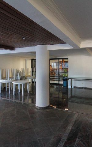 Apartamento à venda com 145m², 3 quartos e 2 vagas Apartamento à venda com 145m², 3 quartos e 2 vagasÁrea comum - Salão de festas