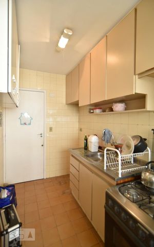 Apartamento para alugar com 60m², 2 quartos e 1 vagaCozinha
