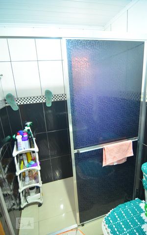 Casa à venda com 80m², 3 quartos e 3 vagasBanheiro