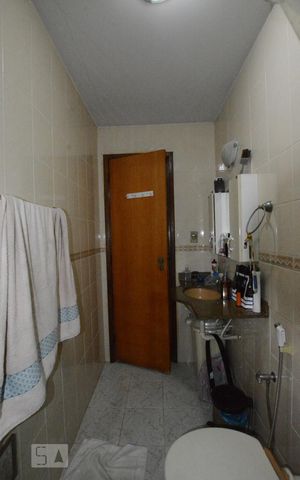 Apartamento à venda com 82m², 3 quartos e 1 vagaBanheiro da Suíte