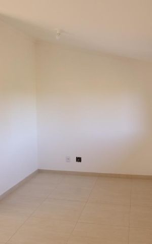 Casa à venda com 260m², 3 quartos e 4 vagas Casa à venda com 260m², 3 quartos e 4 vagasSala 2