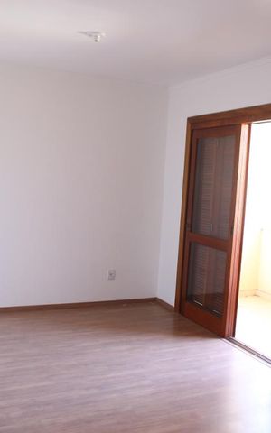 Casa à venda com 260m², 3 quartos e 4 vagas Casa à venda com 260m², 3 quartos e 4 vagasSuíte