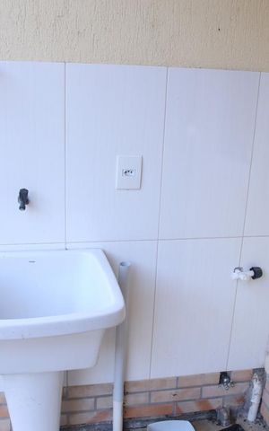 Casa à venda com 260m², 3 quartos e 4 vagas Casa à venda com 260m², 3 quartos e 4 vagas´rea de serviço