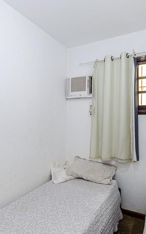 Casa à venda com 227m², 8 quartos e 3 vagas Casa à venda com 227m², 8 quartos e 3 vagasSuite 1