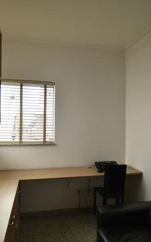 Casa para alugar com 240m², 3 quartos e 4 vagasSala 2 (escritório)