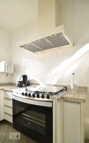 Casa para alugar com 240m², 3 quartos e 4 vagasCozinha