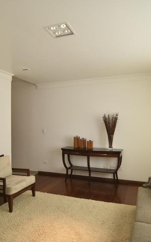 Casa para alugar com 240m², 3 quartos e 4 vagasSala 1