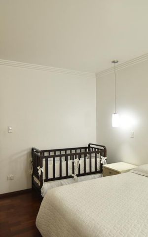 Casa para alugar com 240m², 3 quartos e 4 vagasSuite 2