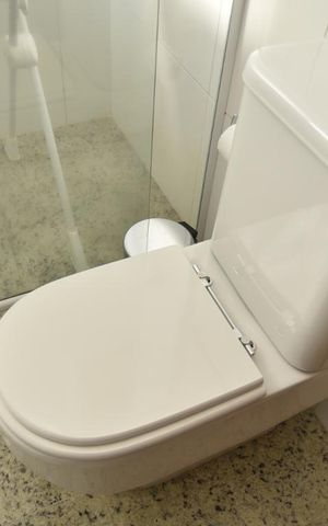 Casa para alugar com 240m², 3 quartos e 4 vagasBanheiro da suite 2