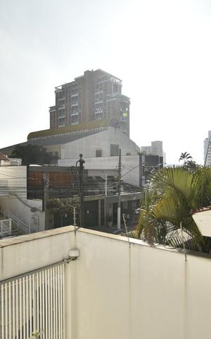 Casa para alugar com 240m², 3 quartos e 4 vagasVista da varanda