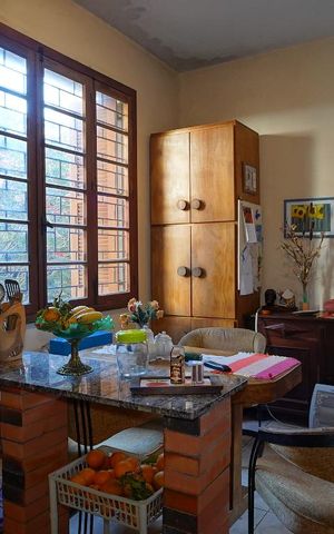 Casa à venda com 181m², 3 quartos e 2 vagasCozinha