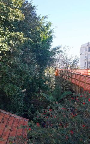 Casa à venda com 181m², 3 quartos e 2 vagasQuarto 2 - vista