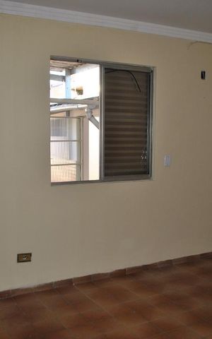 Casa à venda com 160m², 4 quartos e 4 vagas Casa à venda com 160m², 4 quartos e 4 vagasSala 2