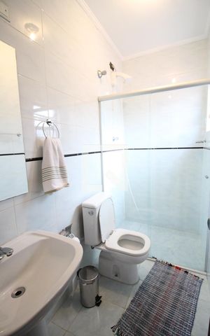 Casa à venda com 191m², 2 quartos e 2 vagassuite quarto 2