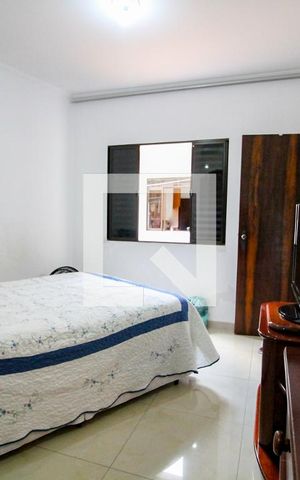 Casa à venda com 191m², 2 quartos e 2 vagasquarto 1