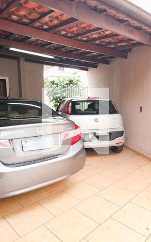 Casa à venda com 191m², 2 quartos e 2 vagasgaragem