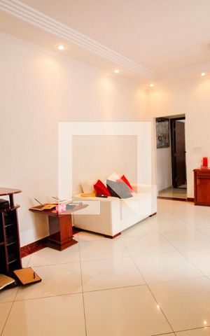 Casa à venda com 191m², 2 quartos e 2 vagassala