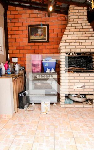 Casa à venda com 191m², 2 quartos e 2 vagasarea churrasqueira 