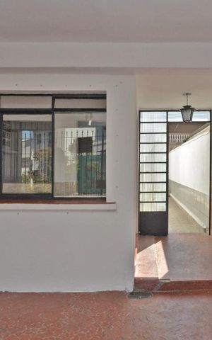 Casa à venda com 130m², 2 quartos e 1 vagaGaragem