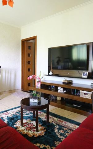 Apartamento à venda com 105m², 2 quartos e 1 vagaSala