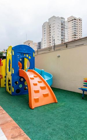 Apartamento à venda com 60m², 2 quartos e 1 vagaÁrea comum - Playground