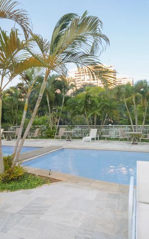 Apartamento para alugar com 67m², 2 quartos e 1 vaga Apartamento para alugar com 67m², 2 quartos e 1 vagaÁrea comum - Piscina
