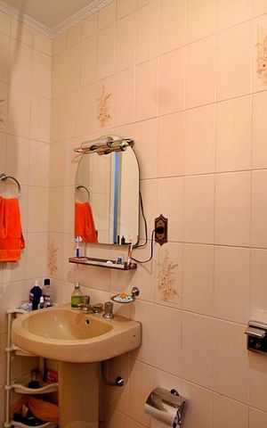 Casa à venda com 202m², 3 quartos e 3 vagasBanheiro 2