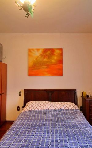 Casa à venda com 202m², 3 quartos e 3 vagasQuarto Suíte