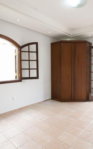 Casa para alugar com 332m², 5 quartos e 2 vagasSuíte 1