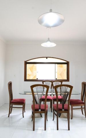 Casa para alugar com 332m², 5 quartos e 2 vagasCozinha