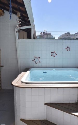 Casa de condomínio à venda com 130m², 3 quartos e 2 vagasPiscina Churrasqueira