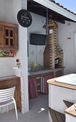 Casa de condomínio à venda com 130m², 3 quartos e 2 vagasPiscina Churrasqueira