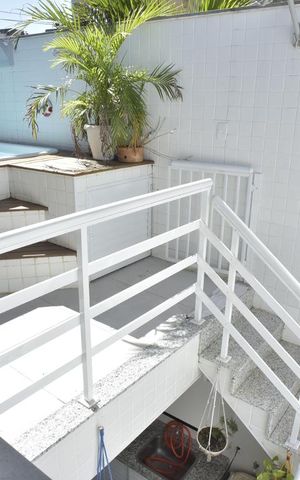 Casa de condomínio à venda com 130m², 3 quartos e 2 vagasVista do Quarto 1