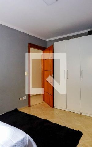 Casa à venda com 250m², 3 quartos e 2 vagas Casa à venda com 250m², 3 quartos e 2 vagasSuíte 2