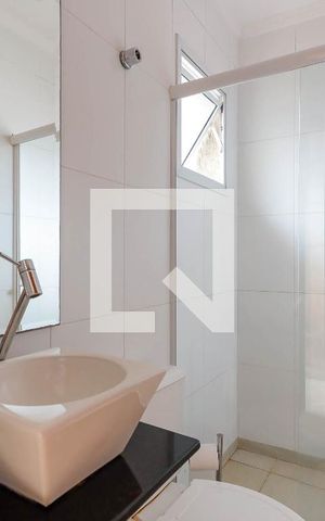 Casa à venda com 250m², 3 quartos e 2 vagas Casa à venda com 250m², 3 quartos e 2 vagasBanheiro da Suíte 3