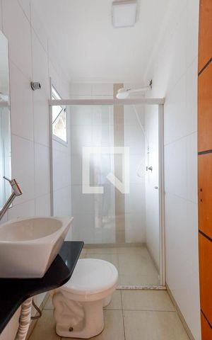 Casa à venda com 250m², 3 quartos e 2 vagas Casa à venda com 250m², 3 quartos e 2 vagasBanheiro da Suíte 3