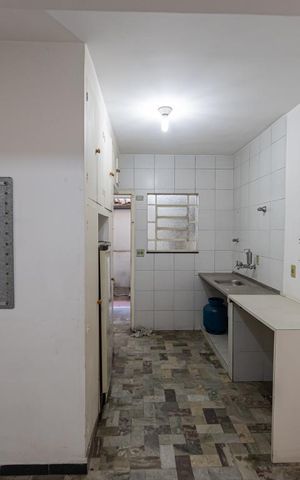 Apartamento à venda com 120m², 5 quartos e sem vaga Apartamento à venda com 120m², 5 quartos e sem vagaCozinha
