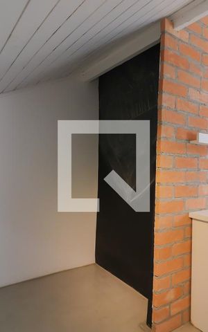 Casa de condomínio à venda com 110m², 2 quartos e 2 vagas Casa de condomínio à venda com 110m², 2 quartos e 2 vagasSótão / Escritorio