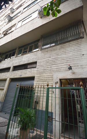 Studio à venda com 36m², 1 quarto e sem vaga Studio à venda com 36m², 1 quarto e sem vagaFachada do Prédio