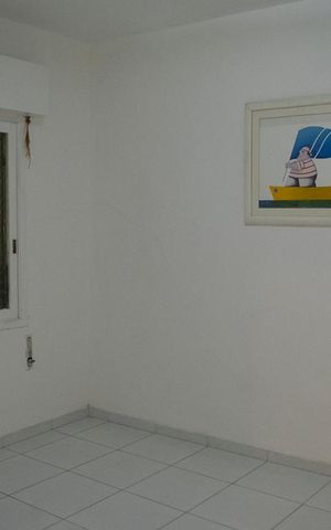 Casa à venda com 120m², 3 quartos e 8 vagas Casa à venda com 120m², 3 quartos e 8 vagasQUARTO 1