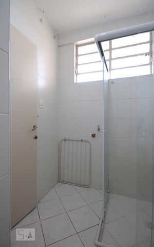 Studio à venda com 26m², 1 quarto e sem vagaBanheiro