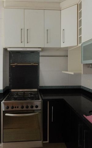 Apartamento para alugar com 68m², 2 quartos e 2 vagasCozinha e Área de Serviço
