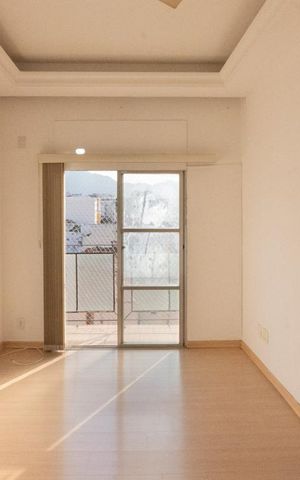 Apartamento para alugar com 68m², 2 quartos e 2 vagasSala