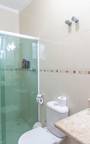 Casa para alugar com 200m², 3 quartos e 4 vagasBanheiro suíte