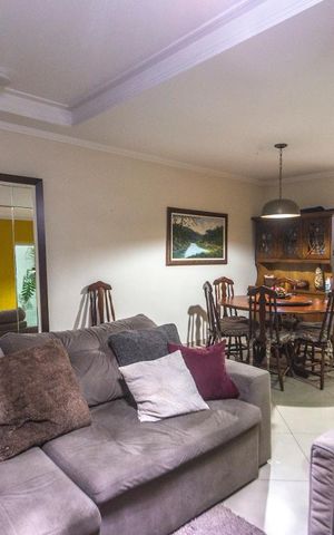 Casa para alugar com 200m², 3 quartos e 4 vagasSala de estar