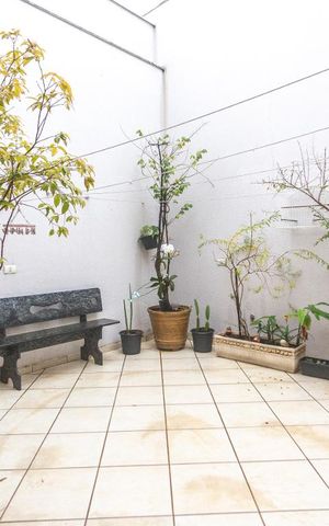 Casa para alugar com 200m², 3 quartos e 4 vagasQuintal
